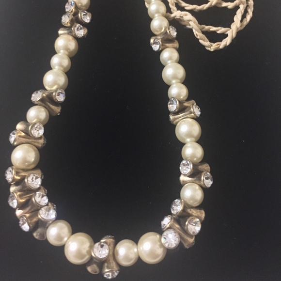 J. CREW TIE NECKLACE WITH FAUX PEARLS AND CRYSTALS - Picture 1 of 4